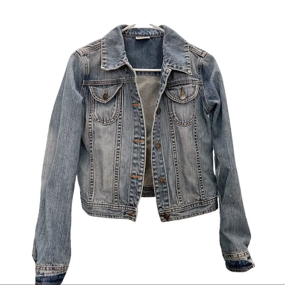 Converse ⭐️ Jean Jacket || SZ XS